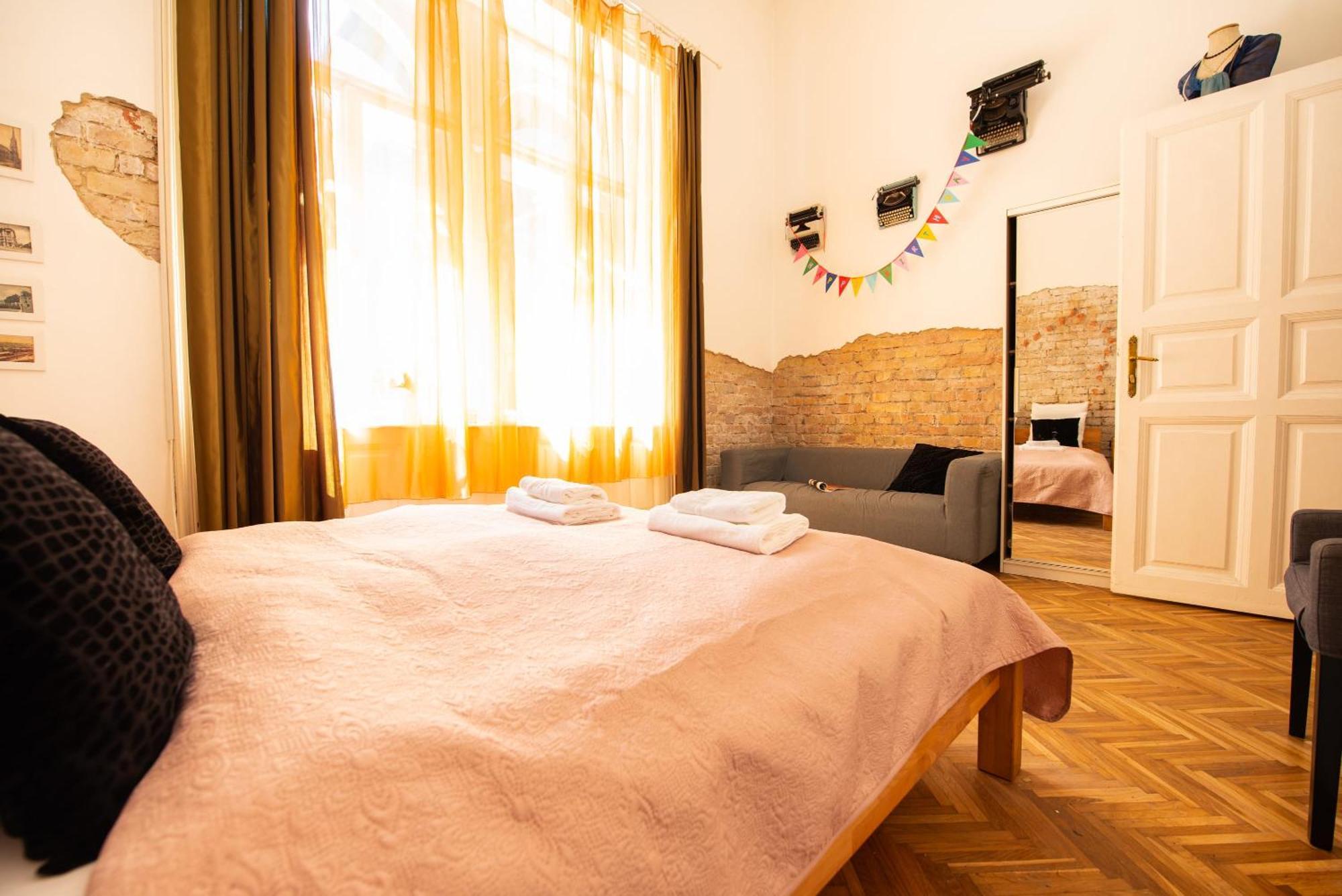 Ultra Central Cosy Ac Apartment ブダペスト エクステリア 写真